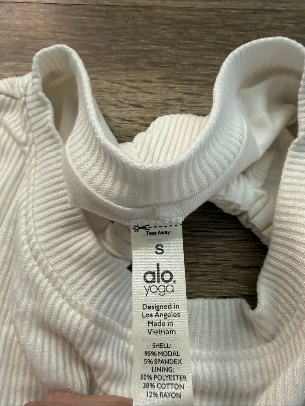 NWT Alo Yoga Ribbed Manifest Long Sleeve White
